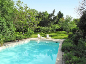 Holiday Home Peuchaud - HVI118
